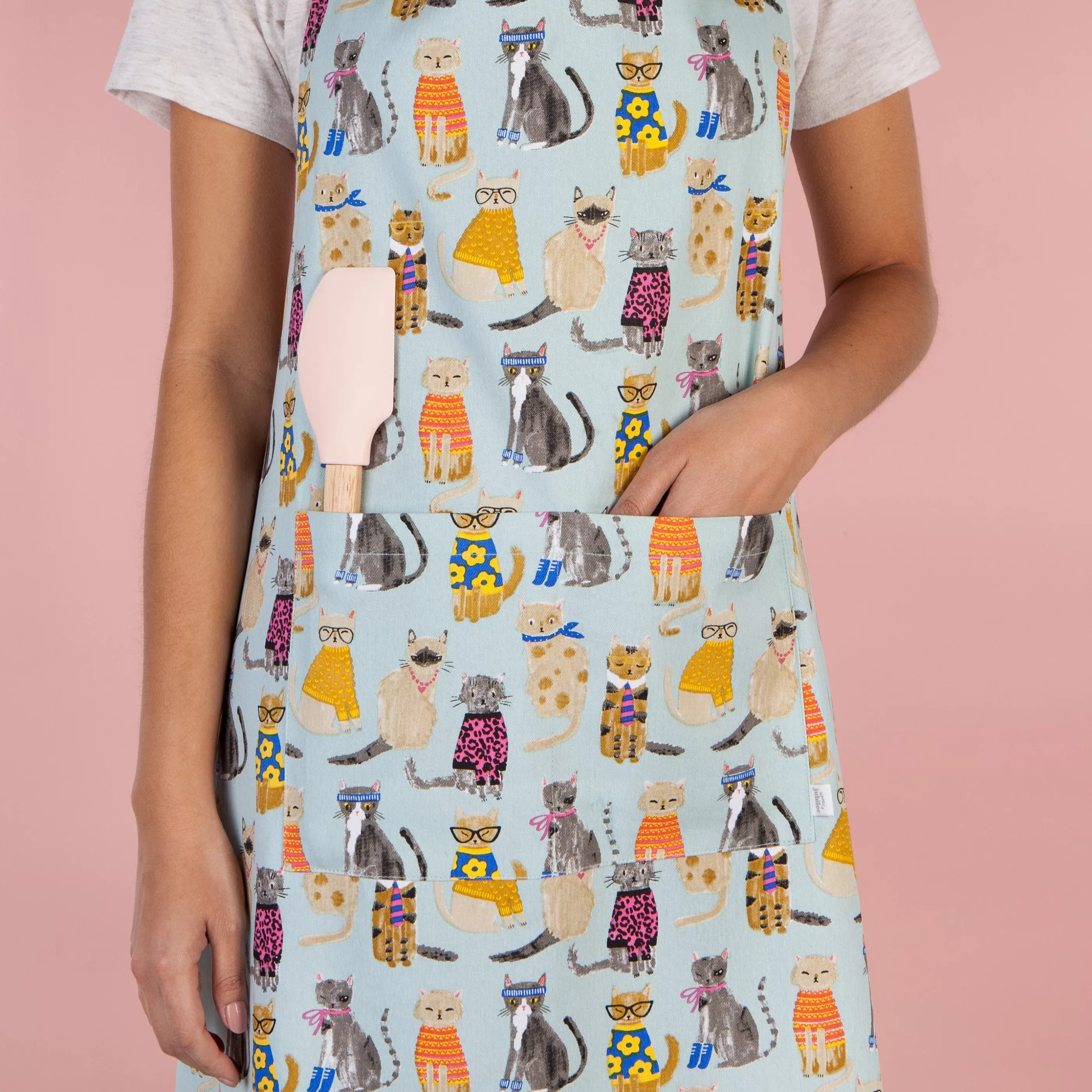 Danica Kitchen & Dining>Feline Fine Apron