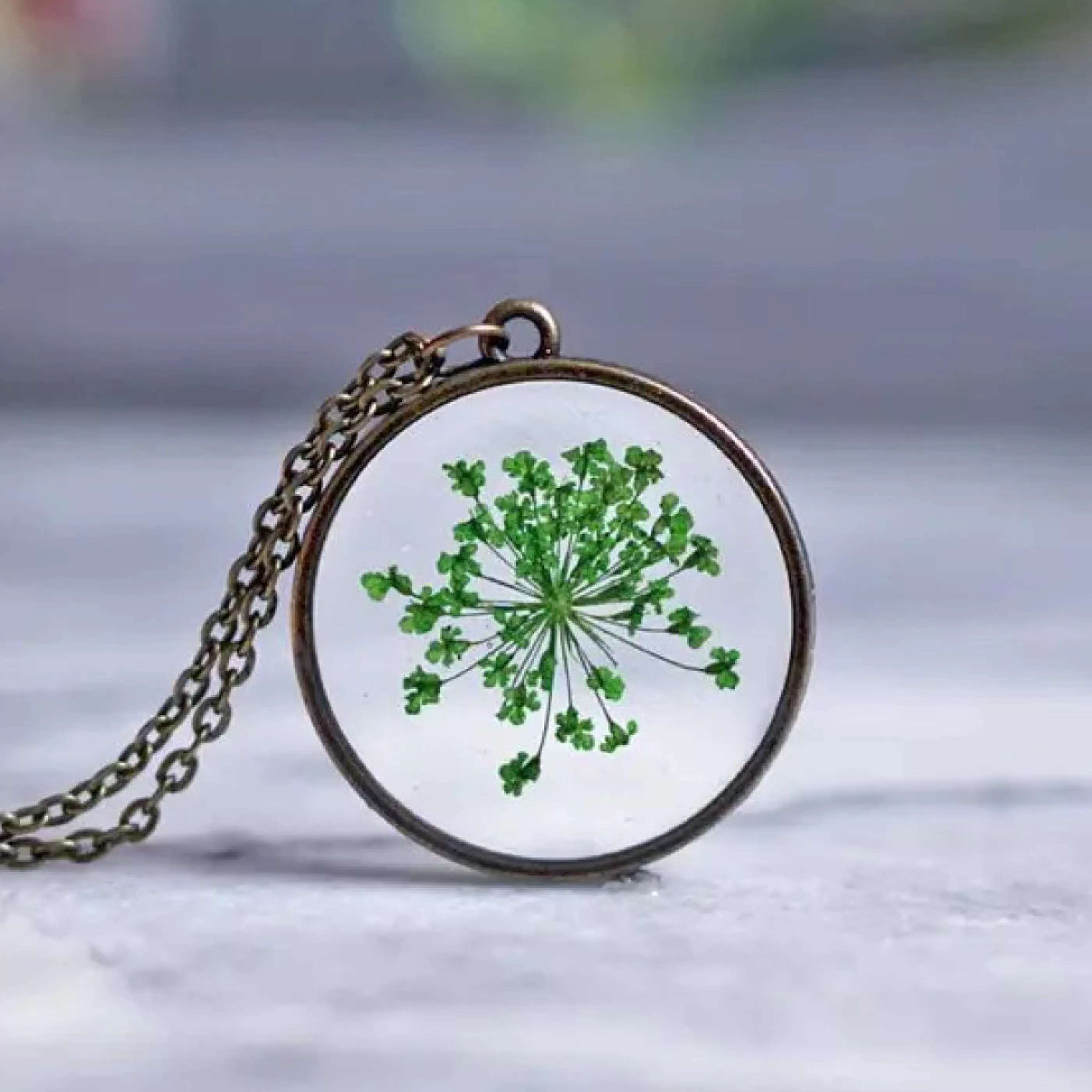 The Pretty Pickle Jewellery>Green Queen Anne's Lace Necklace Antique Bronze