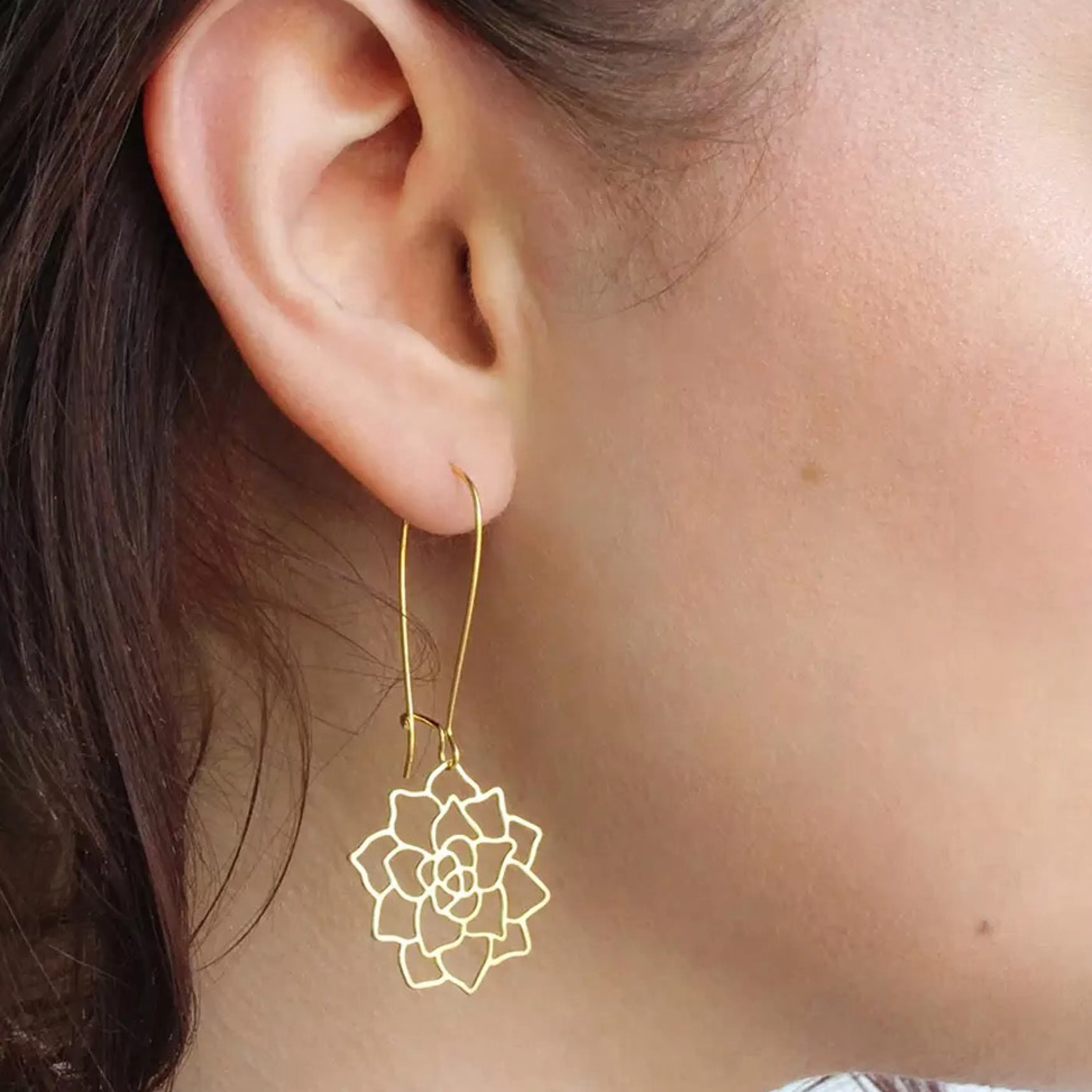 A Tea Leaf Jewelry Jewellery>Succulent Earrings Gold