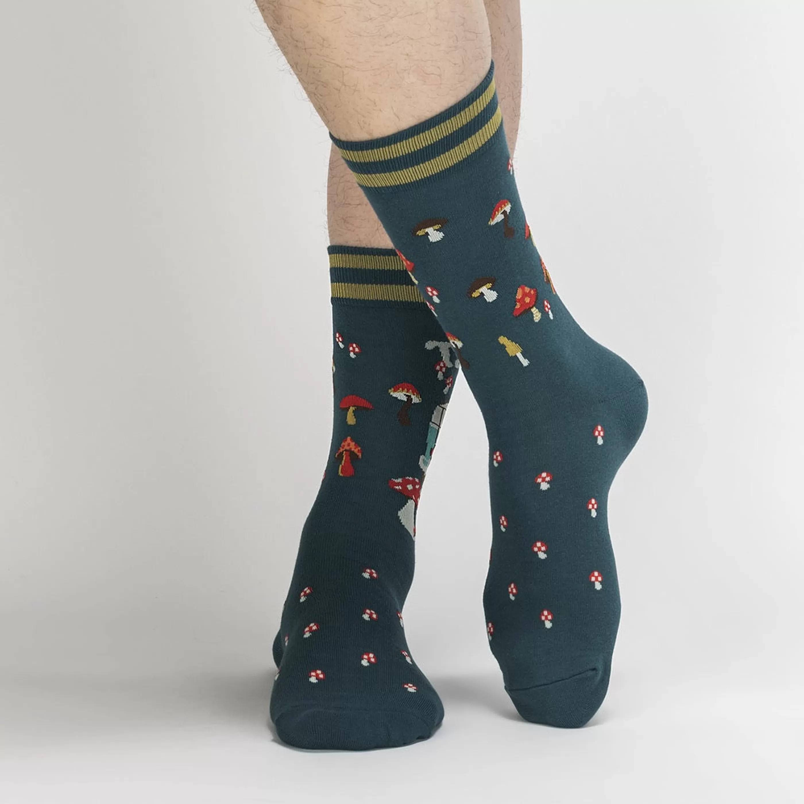 Sock It To Me Men's Socks>Take A Trip Men's Crew Socks